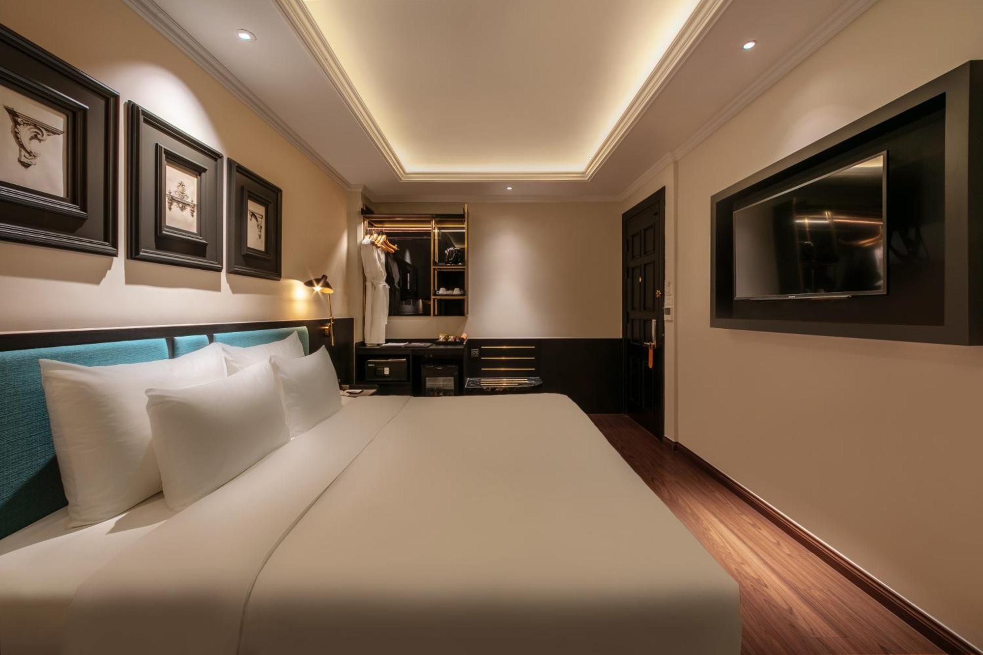 The Light 4* Hà Nội